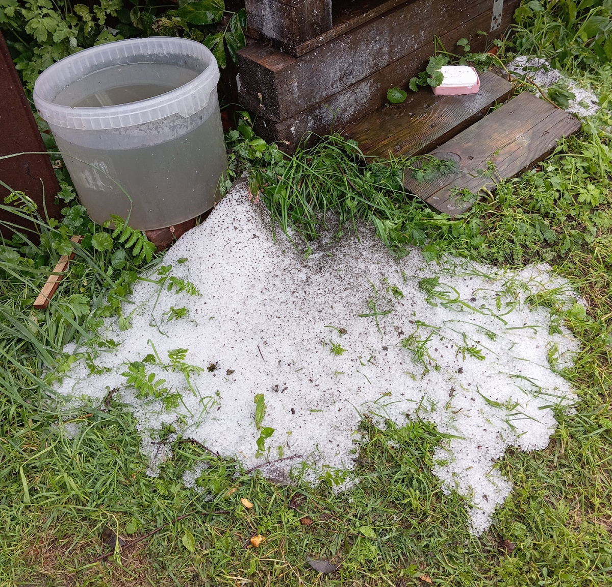 Вот такой сугробик :) 