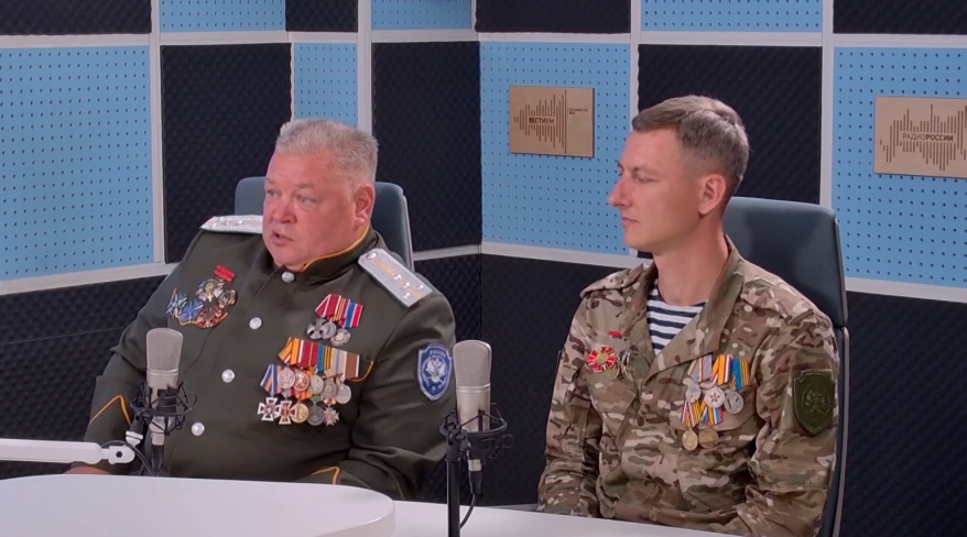 Роман Дорохов, Андрей Кондратов в медиастудии ГТРК "Владивосток"