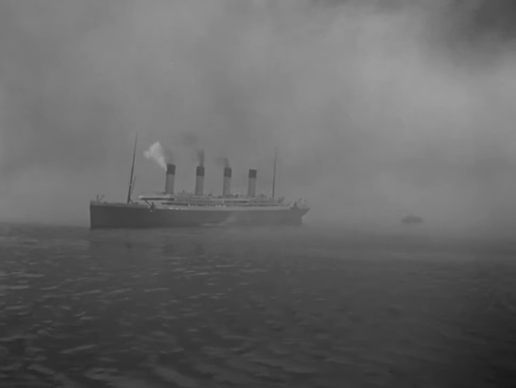 Кадр из "Титаника"