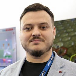    — Чтобы заниматься проектами, связанными с внедрением беспилотников, не обязательно хорошо разбираться в программировании, физике, машинном зрении. Нужно с прикладной точки зрения понимать их применение, физику полета, какие блоки за что отвечают, — считает Храмов.