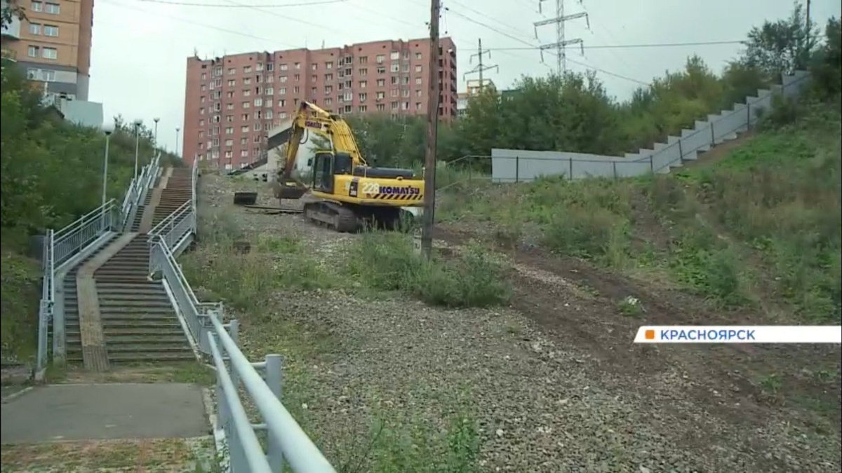     Хозяин единственного частного дома на Дачной в Красноярске оказался в изоляции