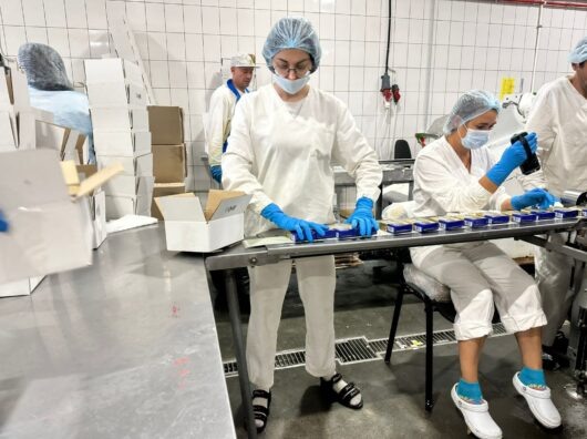    Работа на молокозаводе «Богатырский край» организована на основе принципов ХАССП //Фото Екатерина Косинов, "Наше Время".