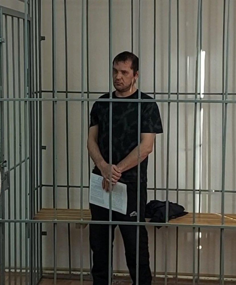    Суд Радужного заключил под стражу обвиняемого в убийстве с применением оружия