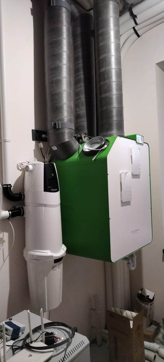 Blizzard L2 DP 1ZH400 & Blizzard V1 M30 - в котельной жилого дома