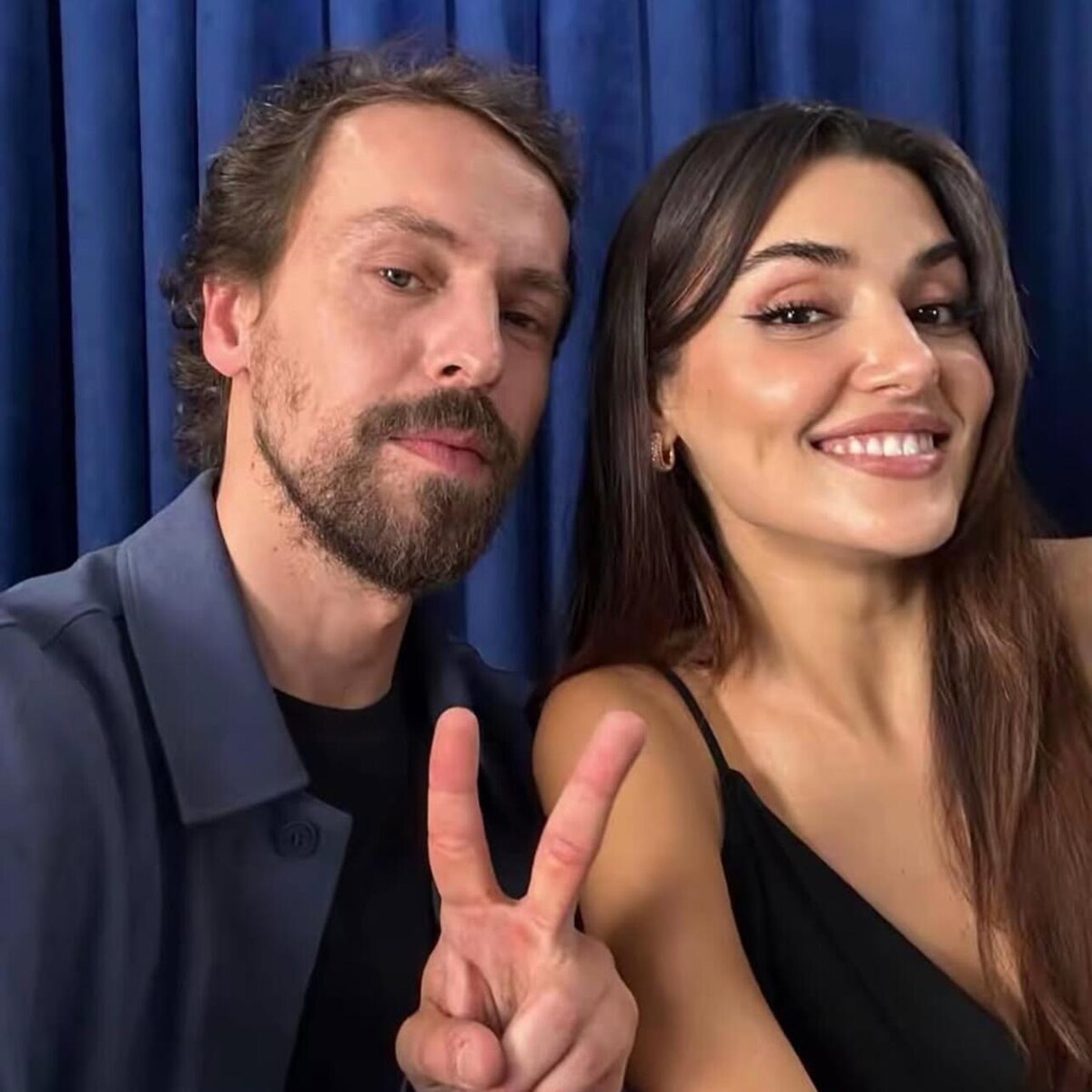 Ханде Эрчел и Метин Акдюльгер. Фото: соцсети / @metinakdulger