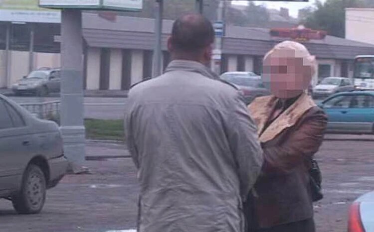 Переговоры "киллера" с Еленой