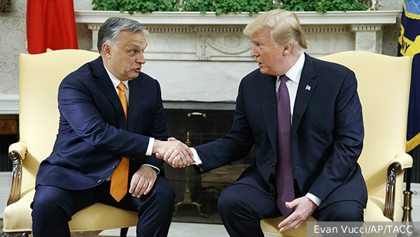     Фото: Evan Vucci/AP/ТАСС   
 Текст: Елизавета Шишкова