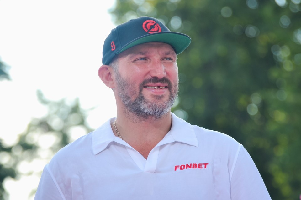    Овечкин «засветился» в одном из воронежских ресторанов. Даниил ОПАРИН