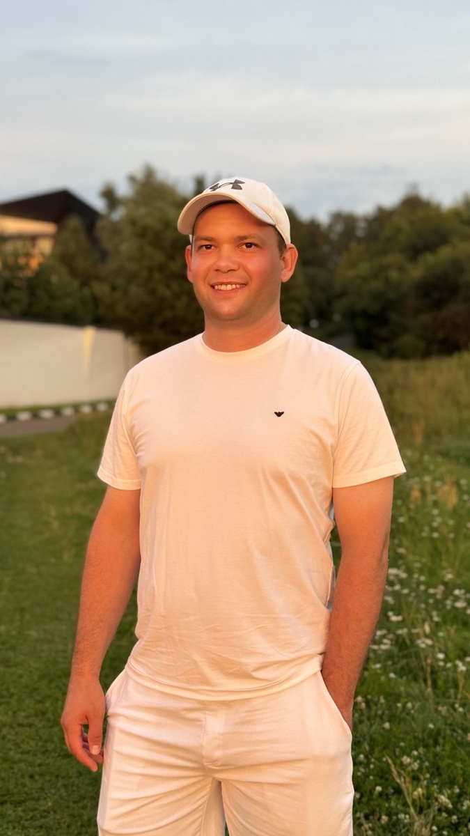 Сергей Стародумов (тренер по теннису и падел) 