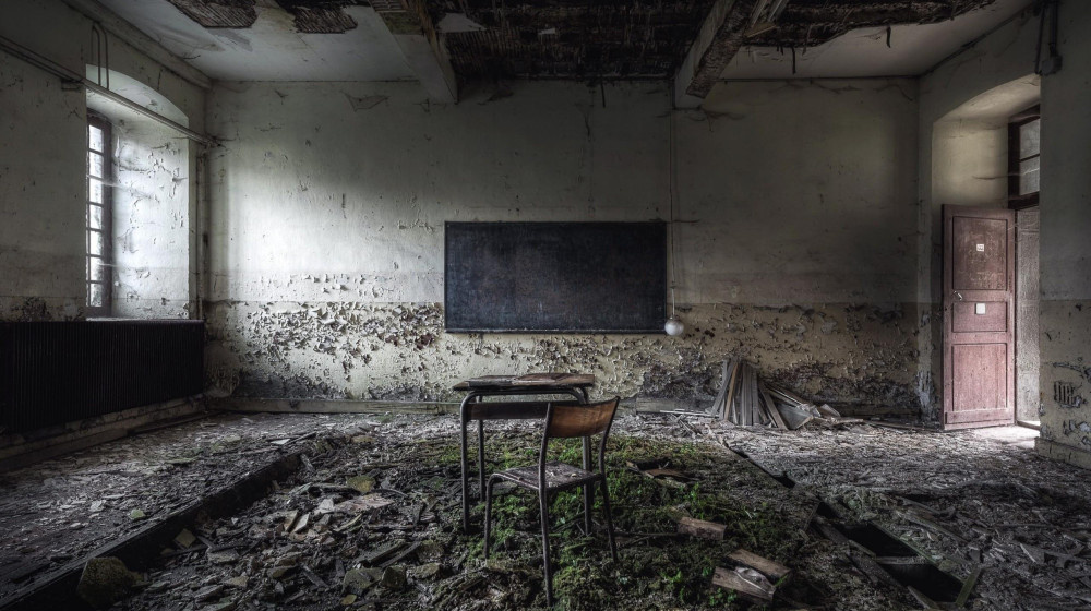    Оружие в школьных тайниках