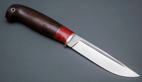 Пример ножа Пуукко российских мастеров с сайта https://semin-knife.ru/catalog/10127/