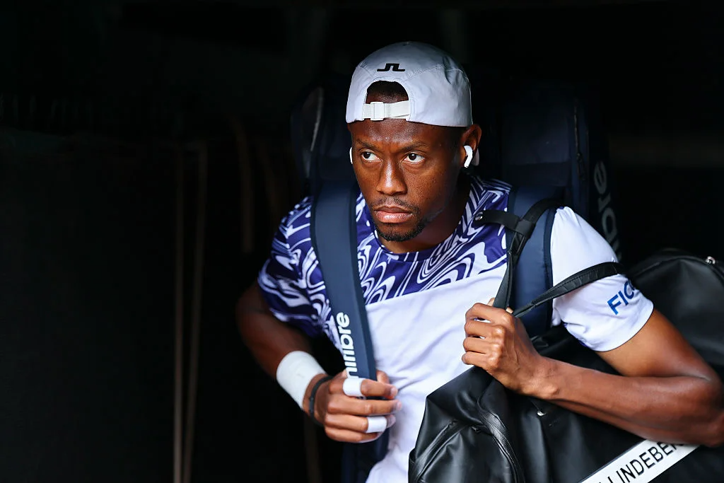 Крис Юбэнкс, бывший полуфиналист Уимблдона, говорит, что если у игроков есть время привыкнуть к новым мячам, «мы можем внести любые необходимые коррективы» (Фото Al Bello·Getty Images)