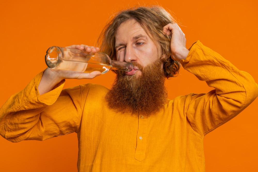 Почему люди пьют: психология алкоголизма без прикрас. (Источник изображения freepik.com)