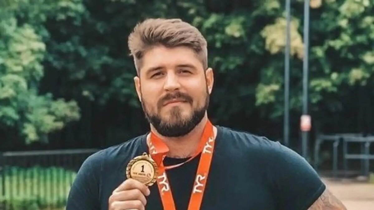    Российский пловец Николай Свечников