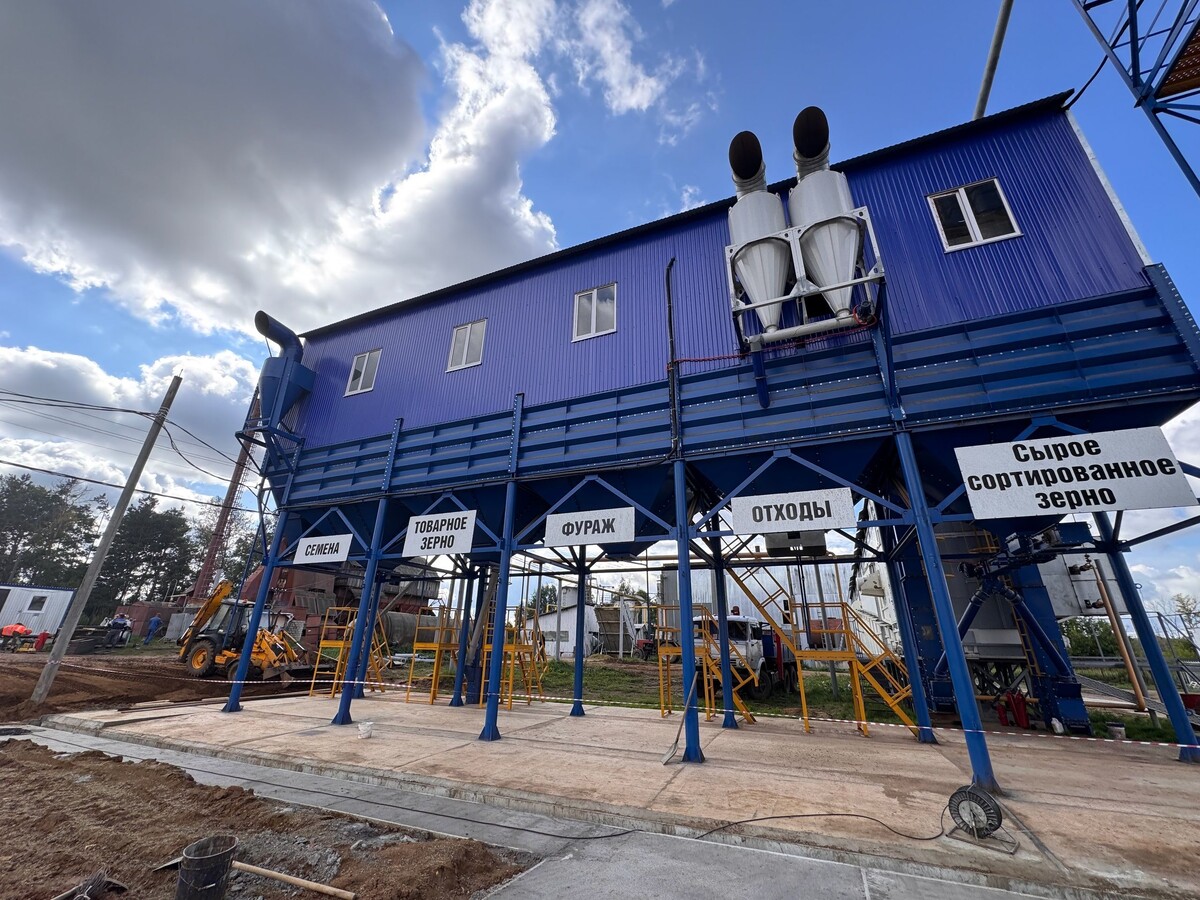    Глава Чайковского округа Алексей Агафонов посетил "Птицефабрику Чайковская"