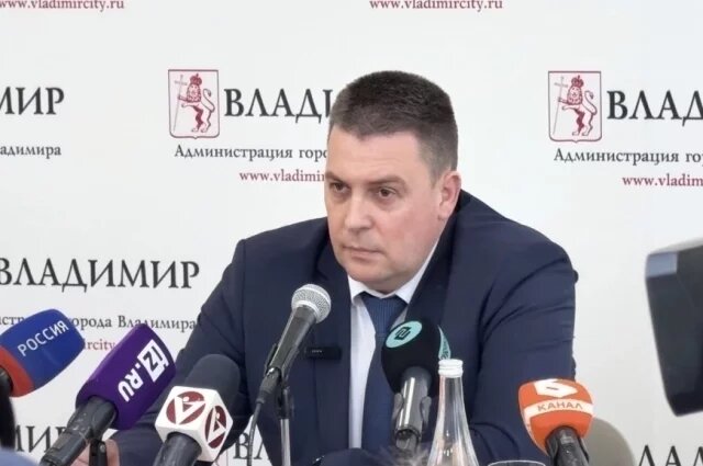    Глава города Владимира Дмитрий Наумов, задержанный 27 августа. Досье