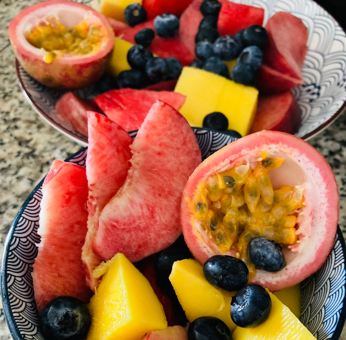 Фрукты по сезону у нас на столе каждый день 