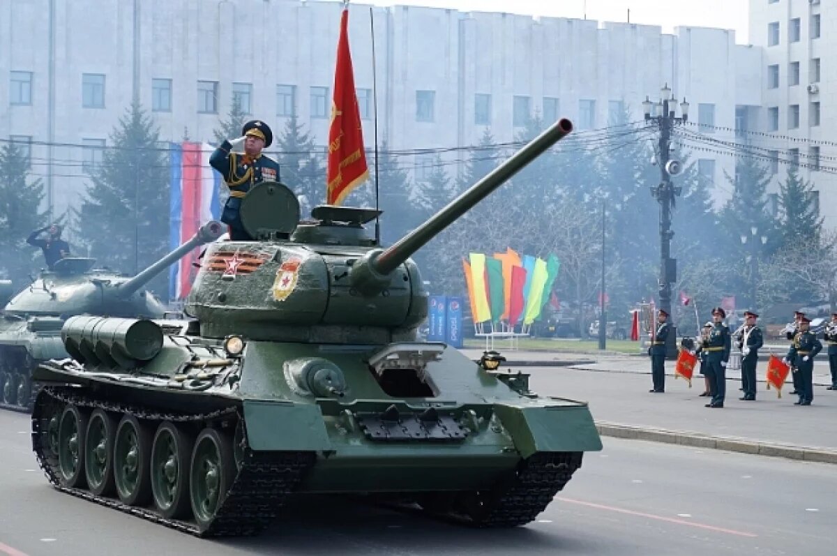    Гром Победы над Амуром.