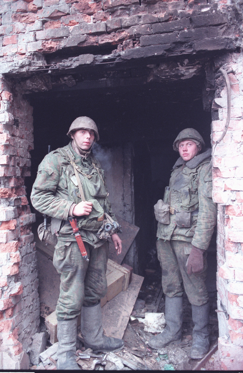 Морские пехотинцы в Грозном. Январь 1995