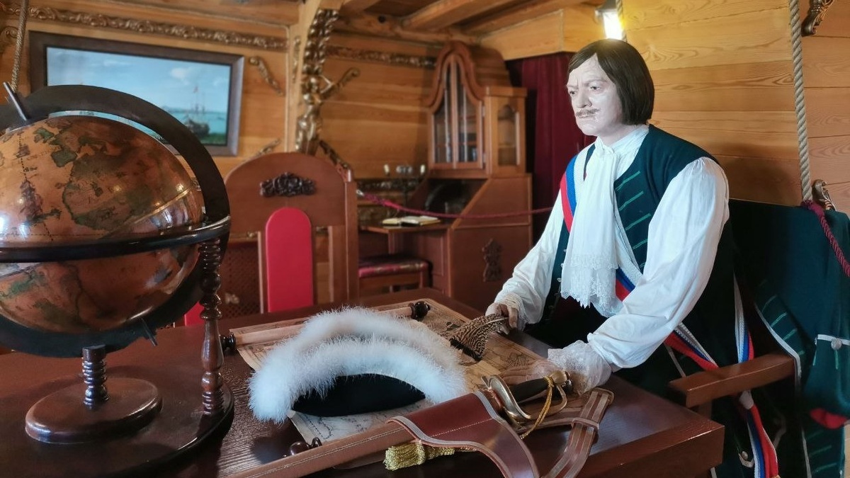 Внутри корабля