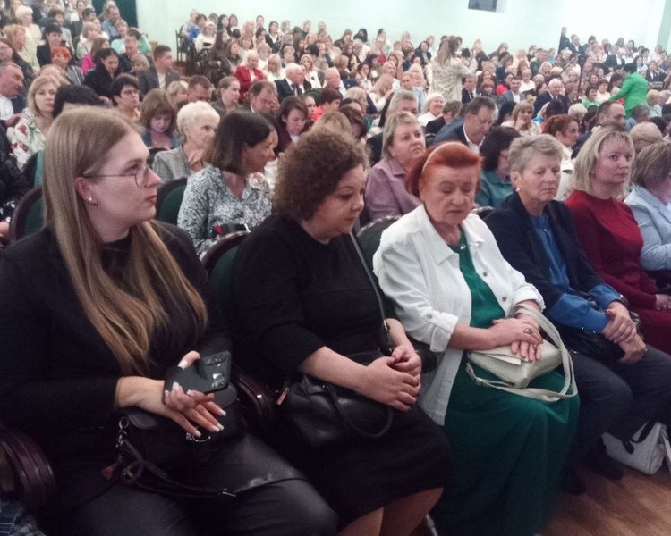     В Курске прошёл традиционный Августовский педагогический форум