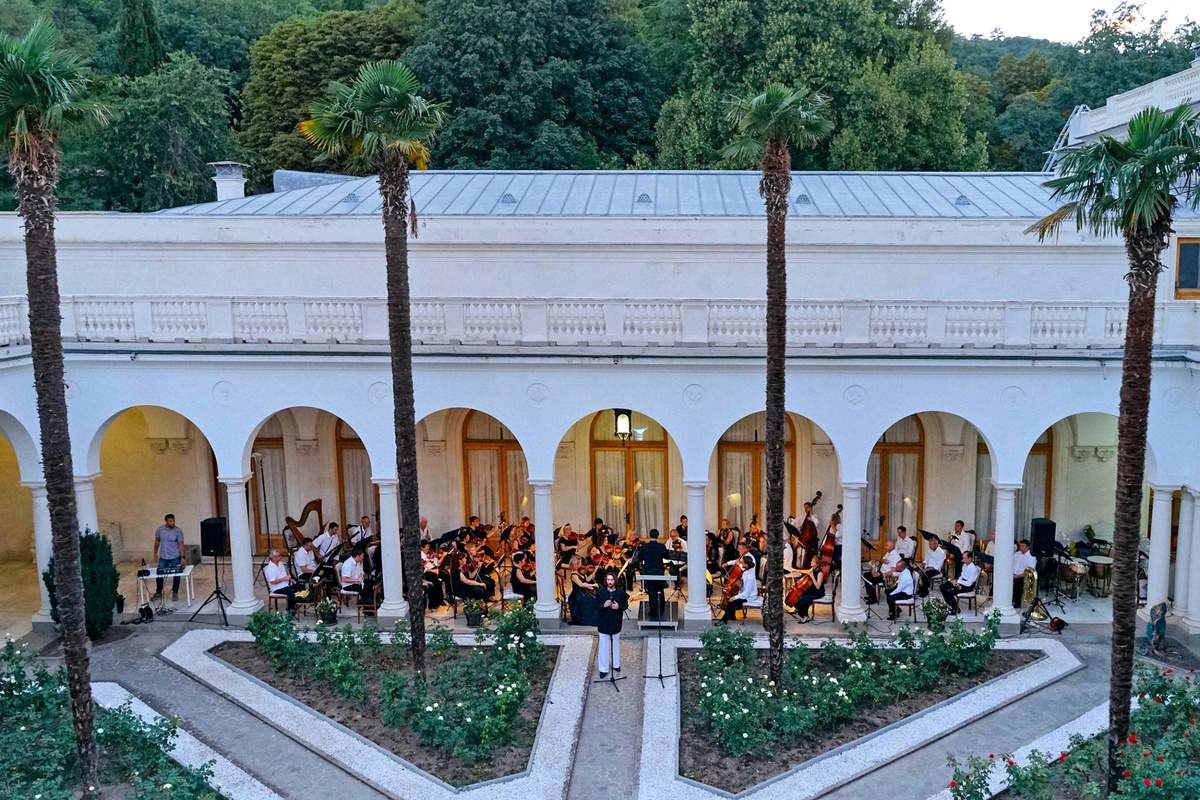 Концерт в Ливадийском дворце
Фото предоставлено Крымским киноконцертным объединением