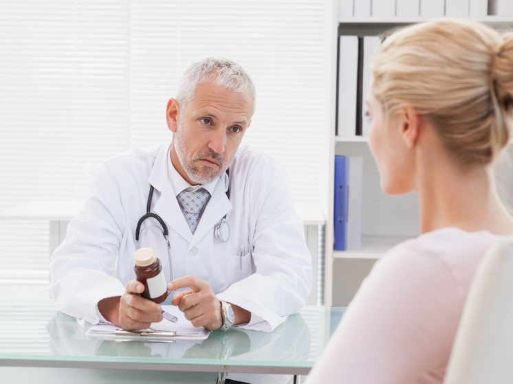     @ Wavebreak Media/Freepi