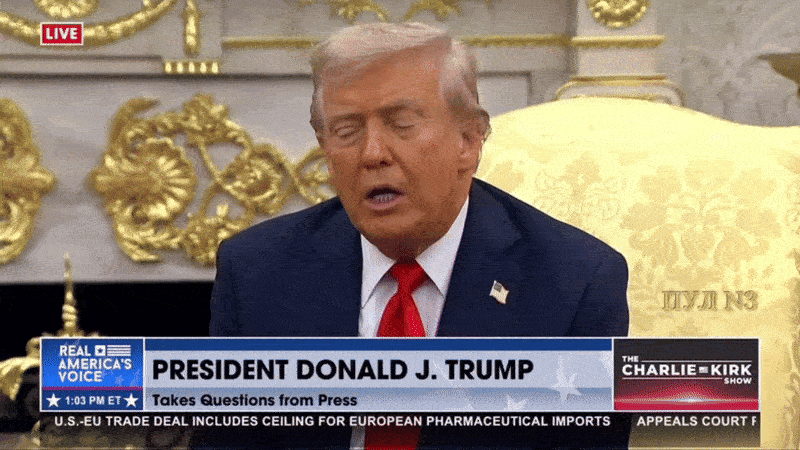 Трамп о встрече Путина и Зеленского: "Я хотел, чтобы они сначала уладили свои разногласия, потому что в конечном счёте это касается только их".  Видео: ТГ-канал "Пул №3" 