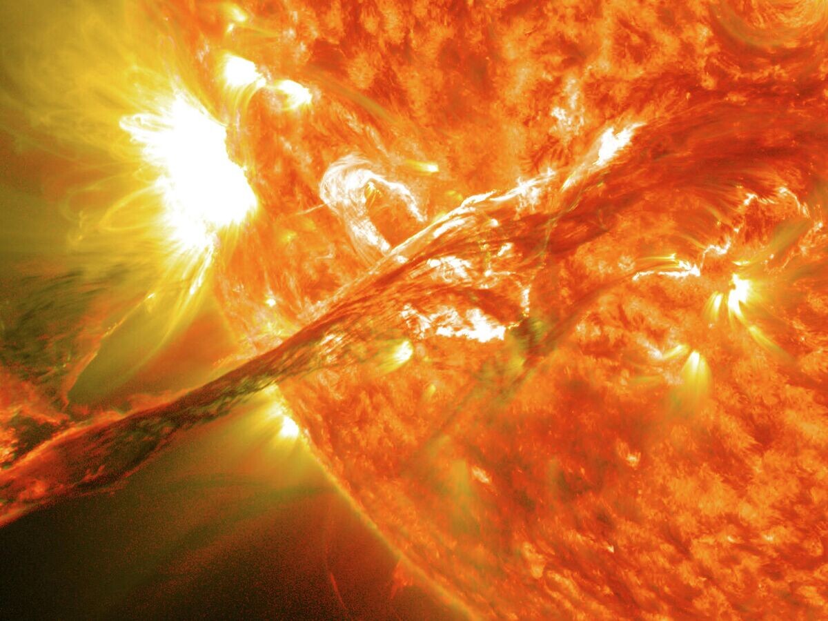    Выброс корональной массы© NASA/GSFC/SDO