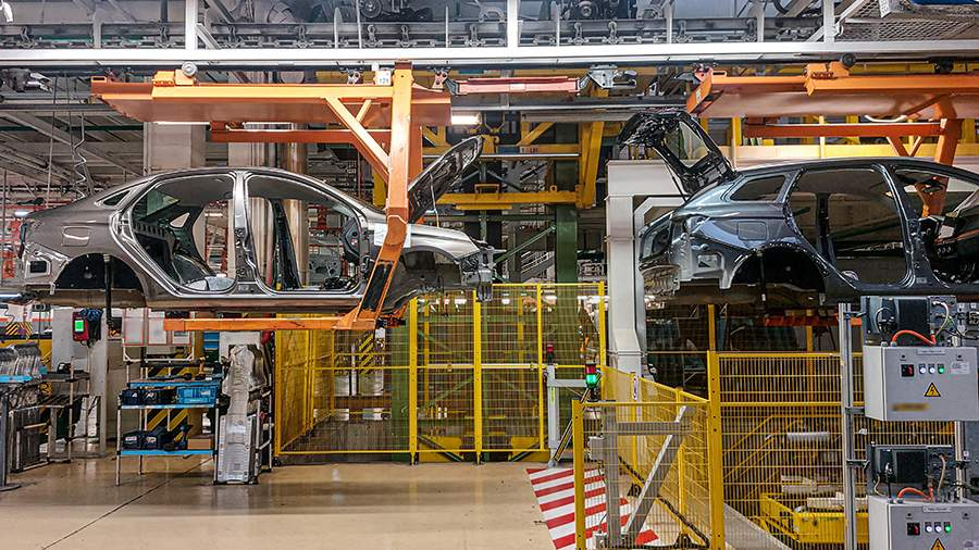 Очередной провал? АвтоВАЗ запускает сборку Lada в Киргизии. 2.4 миллиарда рублей инвестиций в трубу, что за бренд Muras и с чем его едят