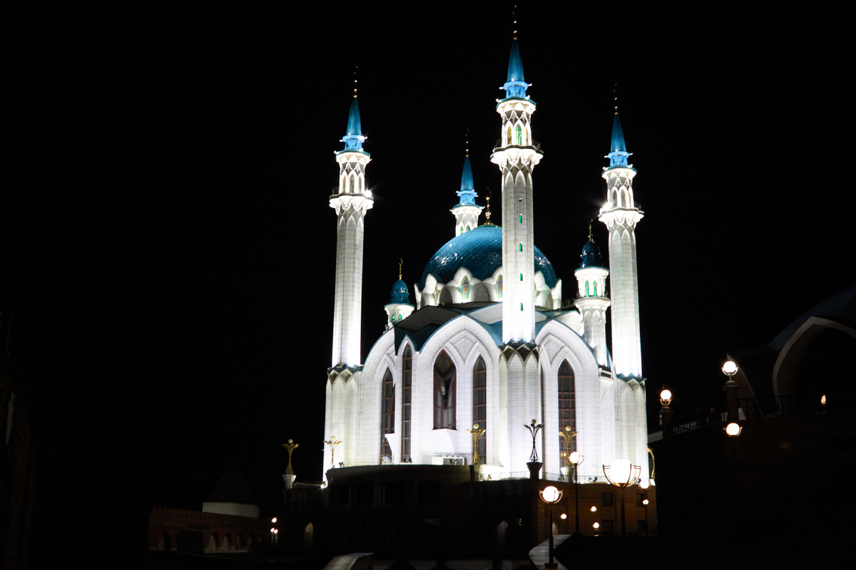 Кул-Шариф ночью