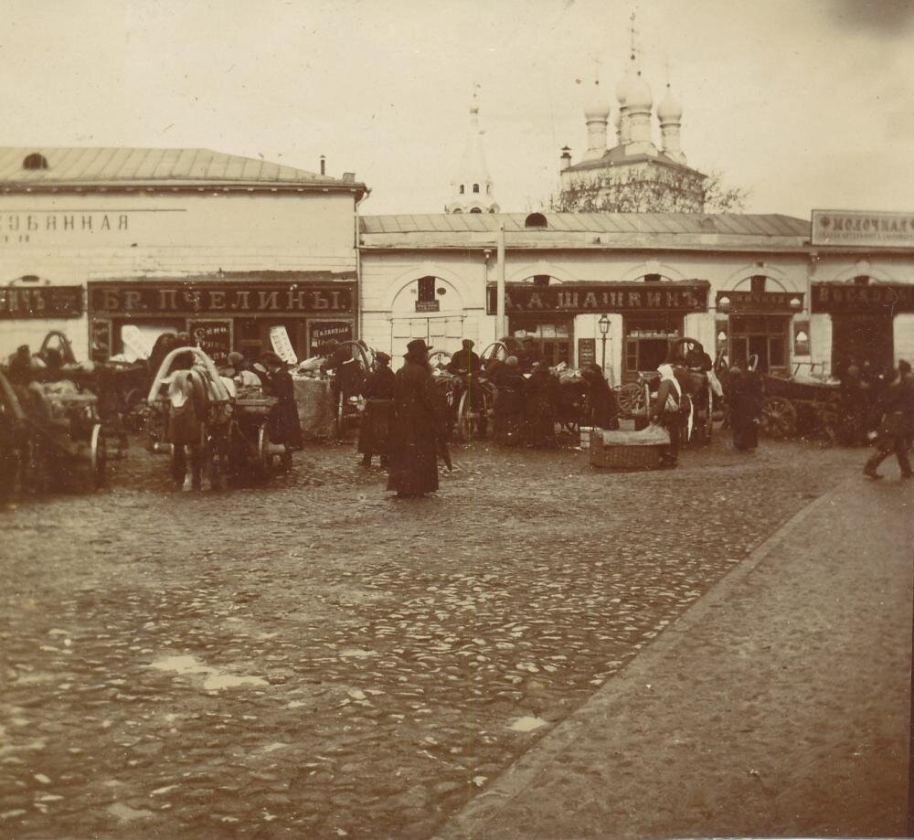 Таганская площадь. 1912 год. Источник https://autodealersconf.ru/taynie-perspektivi/taganskaya-ploshad-pastvu.php?utm_medium=organic&utm_source=yandexsmartcamera.