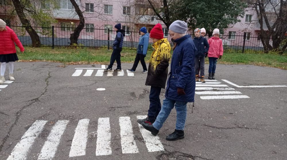    Шутки на дороге: почему подростки взламывают светофоры