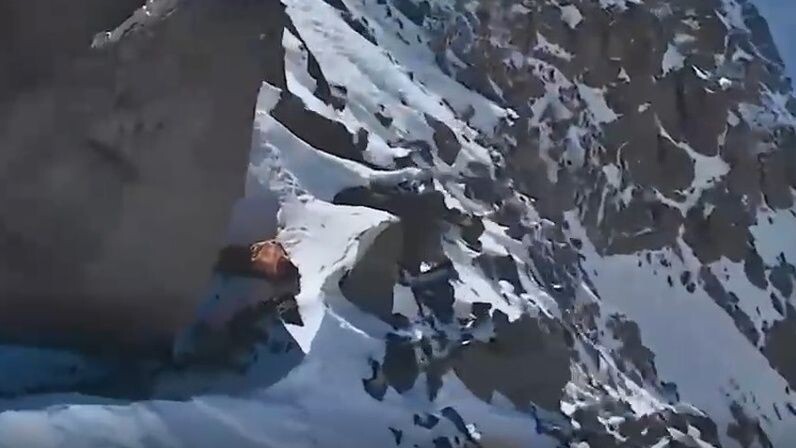     / Источник: Кадр из видео