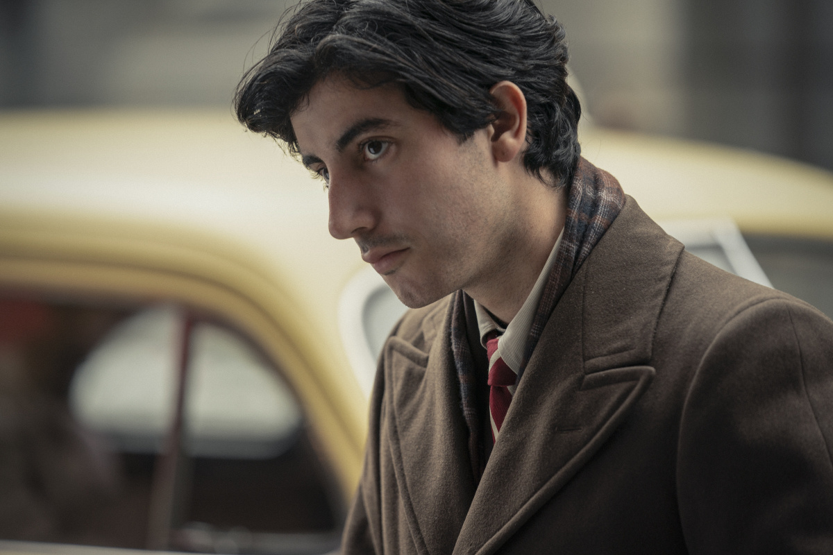 Энтони Ипполито в «Предложении»