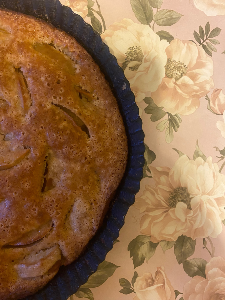 Фото автора Ласточка весною 