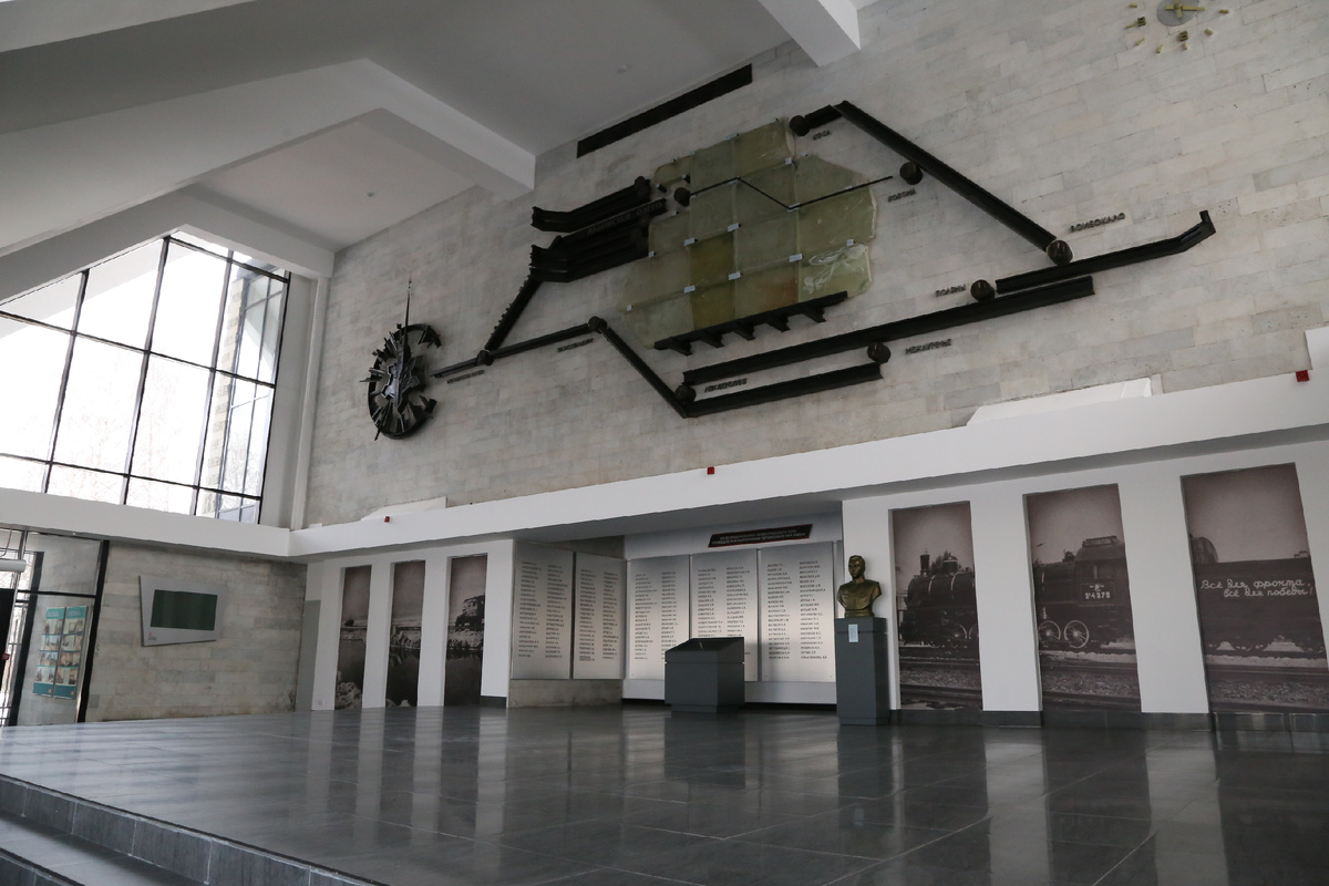 Мемориальный комплекс ОЖД «Дорога жизни» на станции Ладожское Озеро