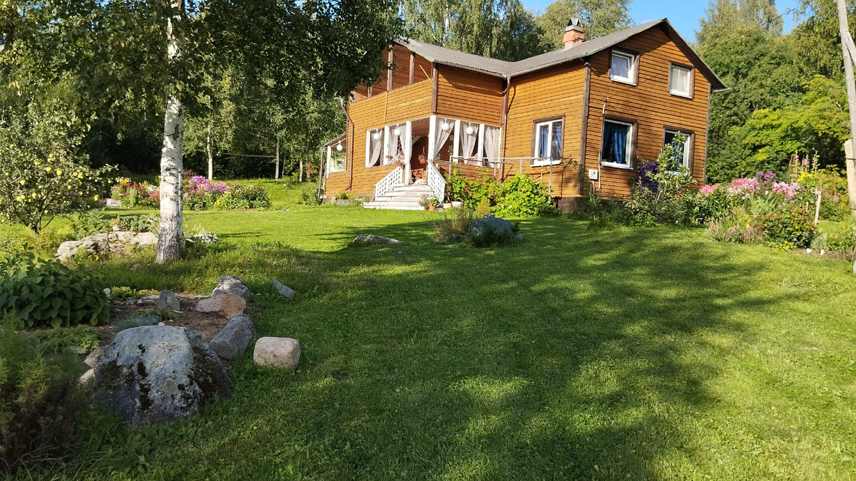 1. Крыльцо «До». 2 фото, листайте