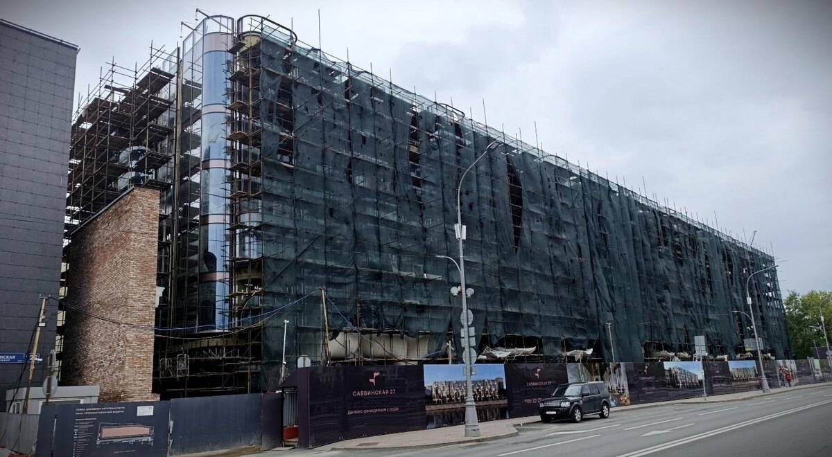 Строительство комплекса. Объект малоэтажный — всего 6 этажей. Фото: Наталья Тарасенко
