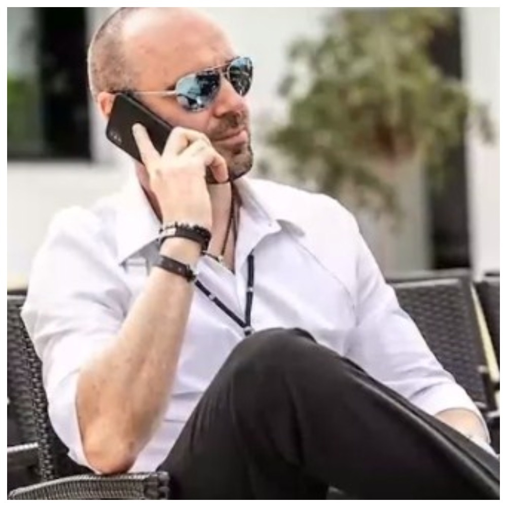 Роман Товстик был золотой жилой для всех затей Полины