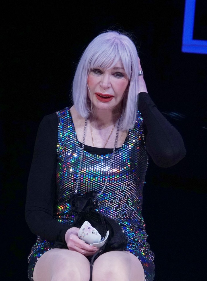 Татьяна Васильева в спектакле 