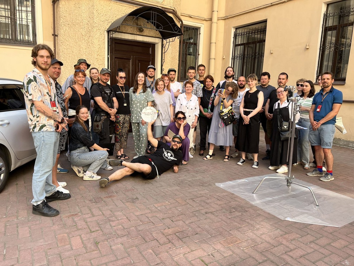 Создатели сериала «Спросите медсестру 2»