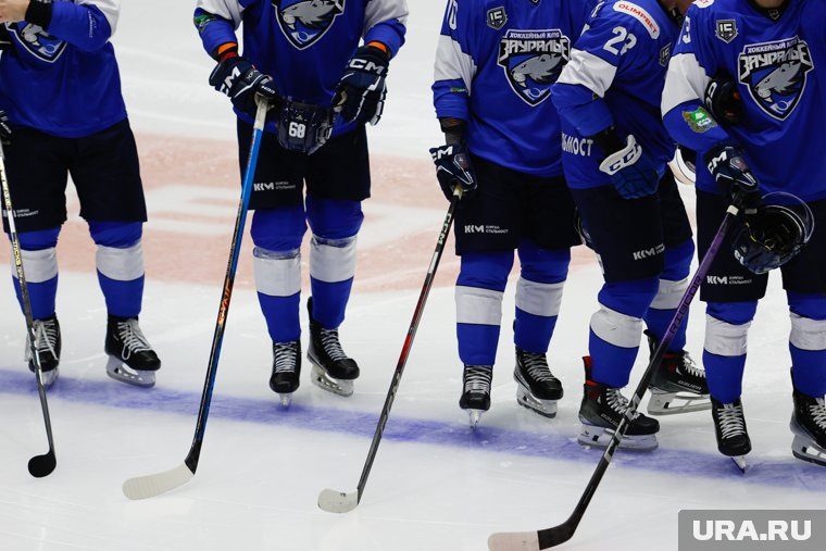    ХК «Зауралье» обыграл «Рубин» со счетом 3:2 по буллитам