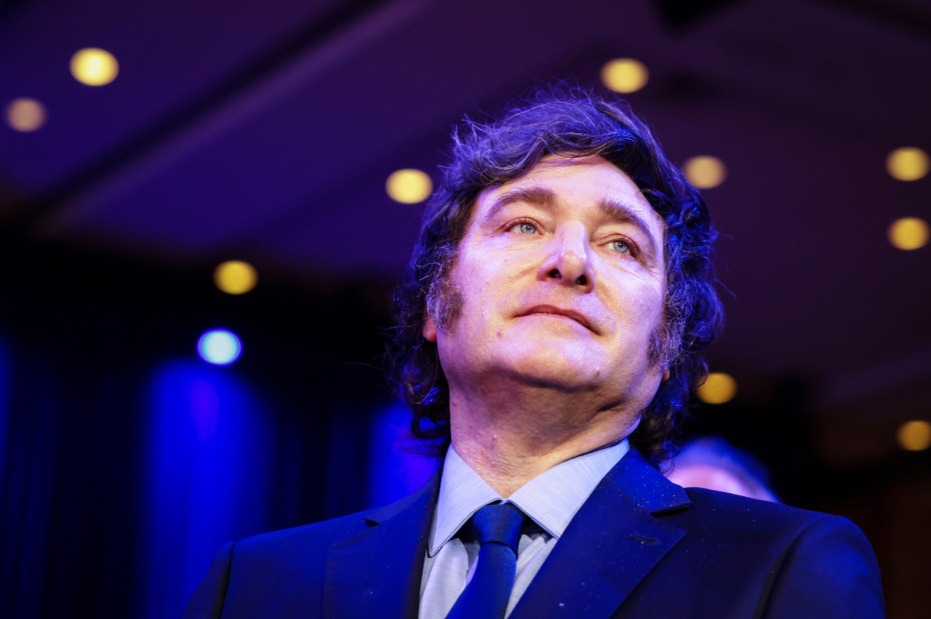    Samuel Corum — Pool via CNP/Global Look Press