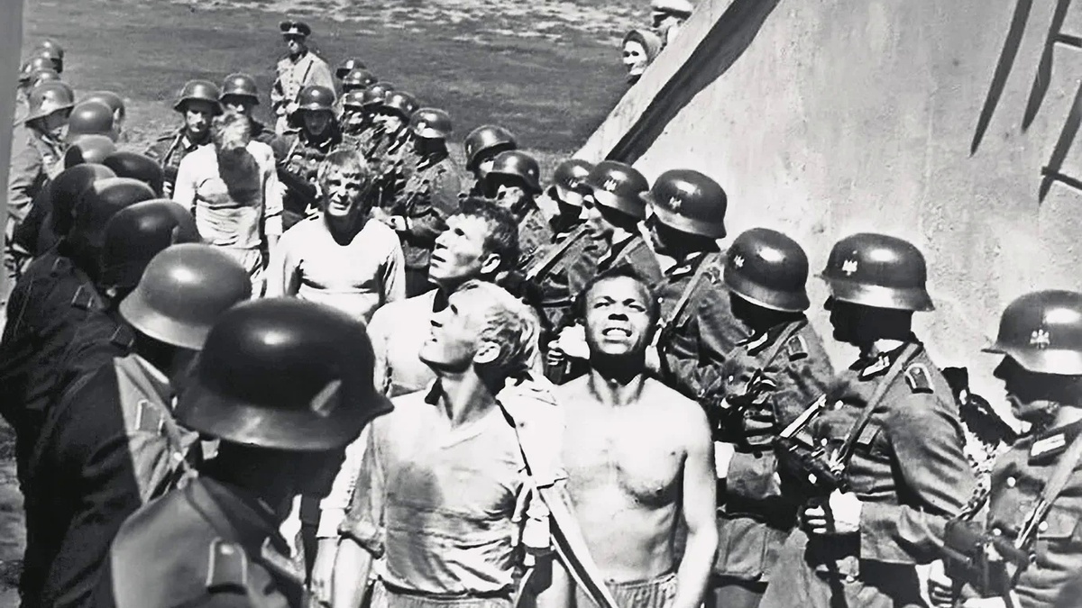 Кадр из художественного фильма «Третий тайм»