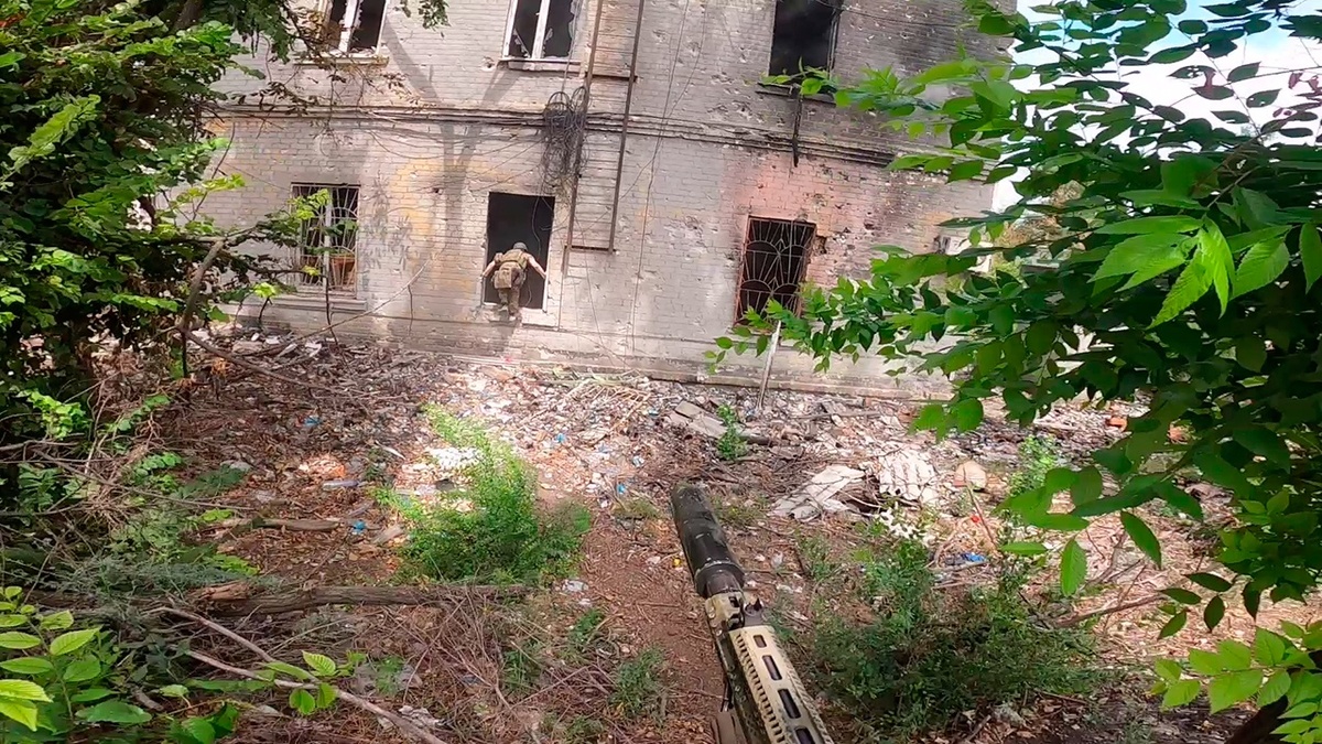    Фото: скрин из видео, источник: tvzvezda.ru