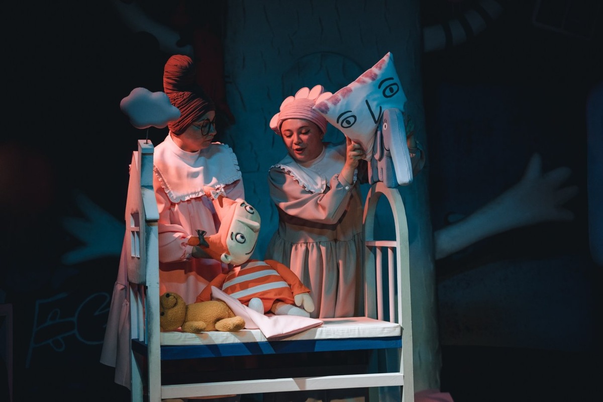    Взял билет – попал в сказку