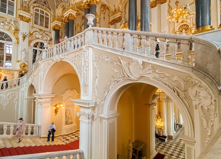 5 легендарных лестниц: шедевры мировой архитектуры