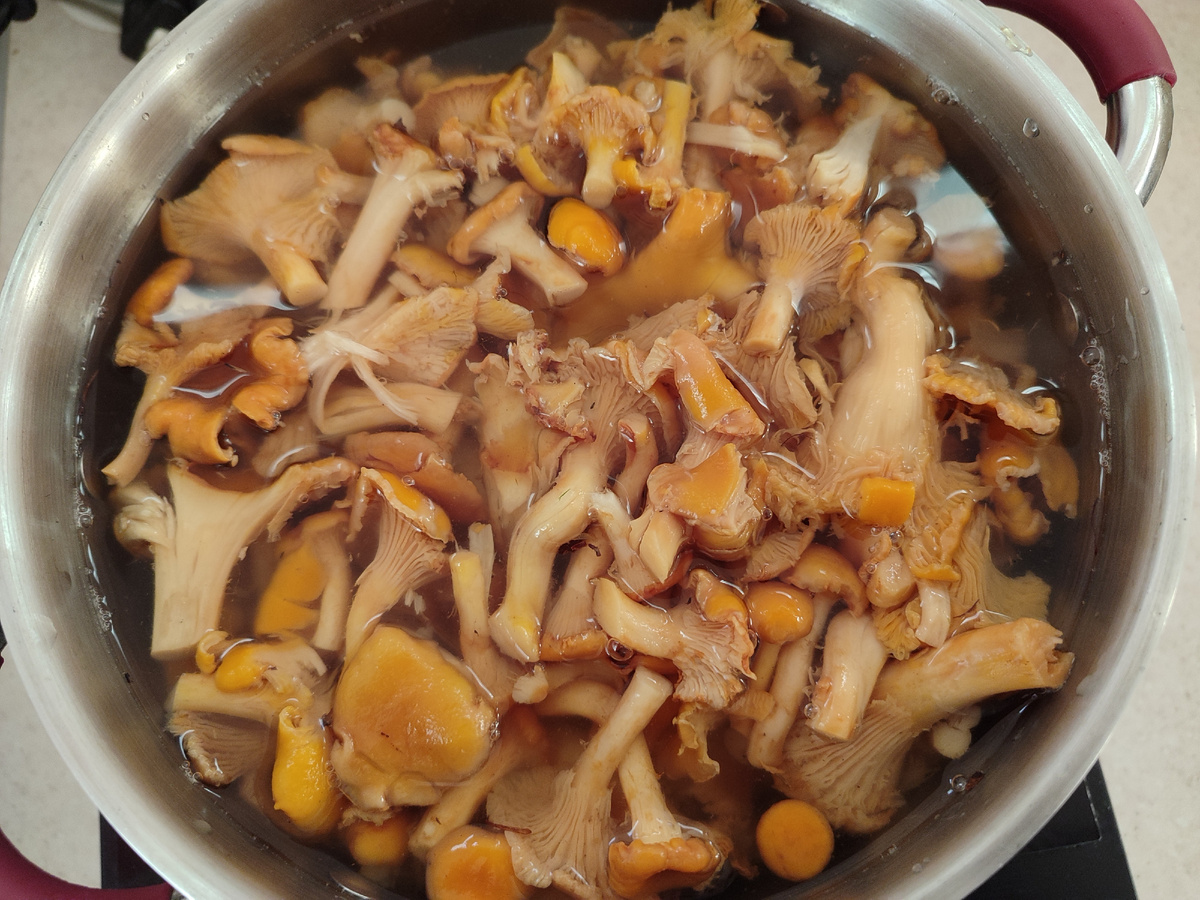 Но лучше мыть под душем...