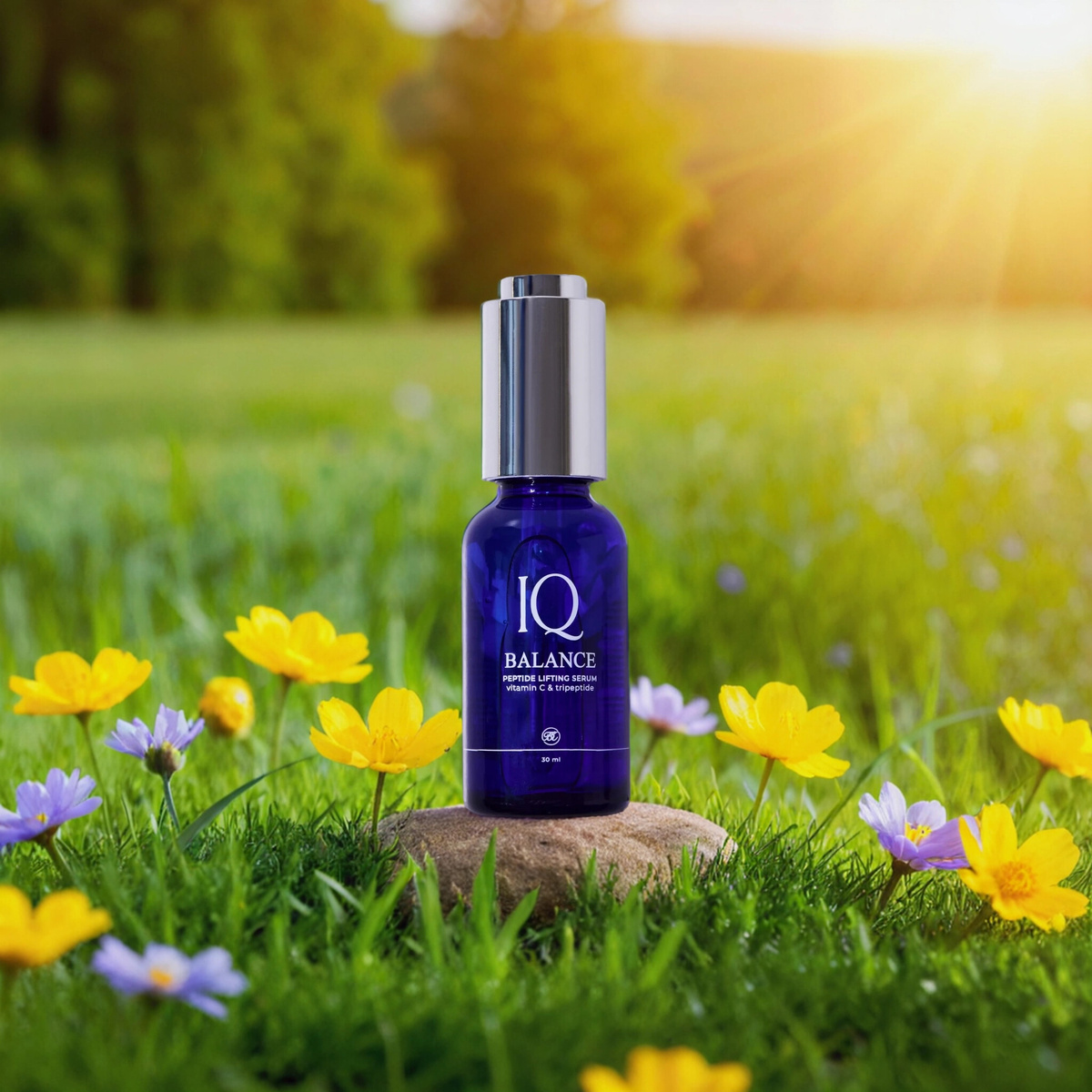 Антивозрастная сыворотка для лица IQ BALANCE с пептидами и витамином С. OZON: арт. 1856657269 WB: арт. 332769675